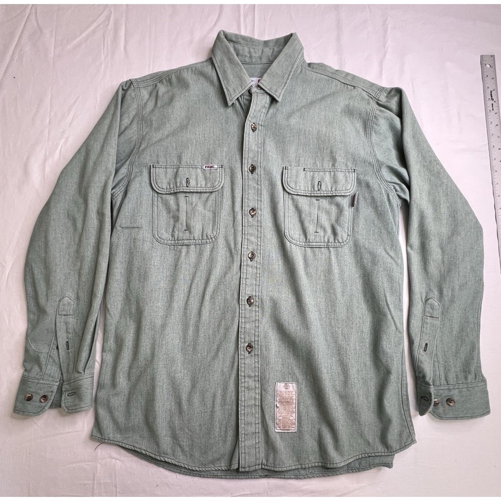 Men's Casual Button-Down Shirt in Light Sage Green